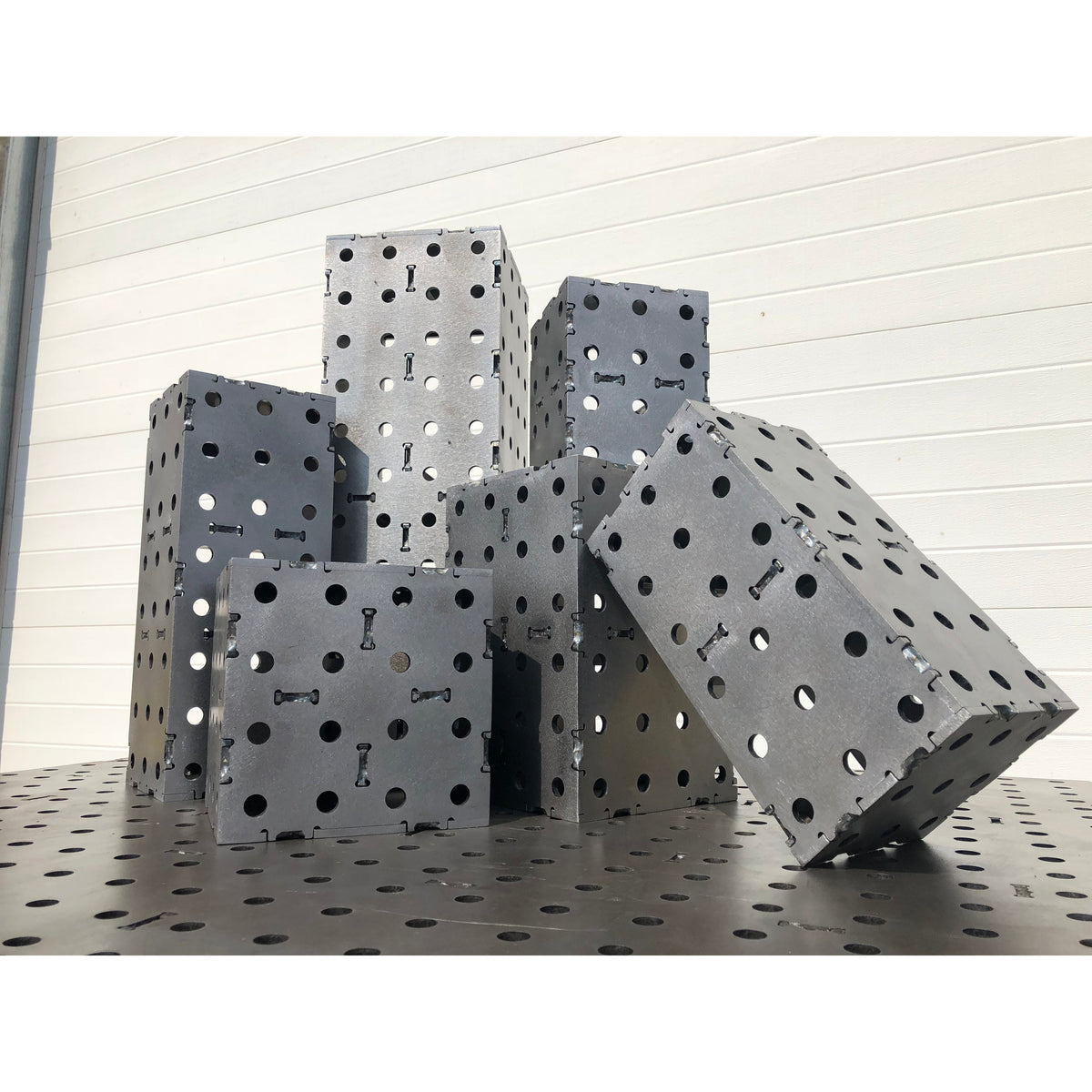 CertiFlat 8&quot;x8&quot;x16&quot; Riser Block